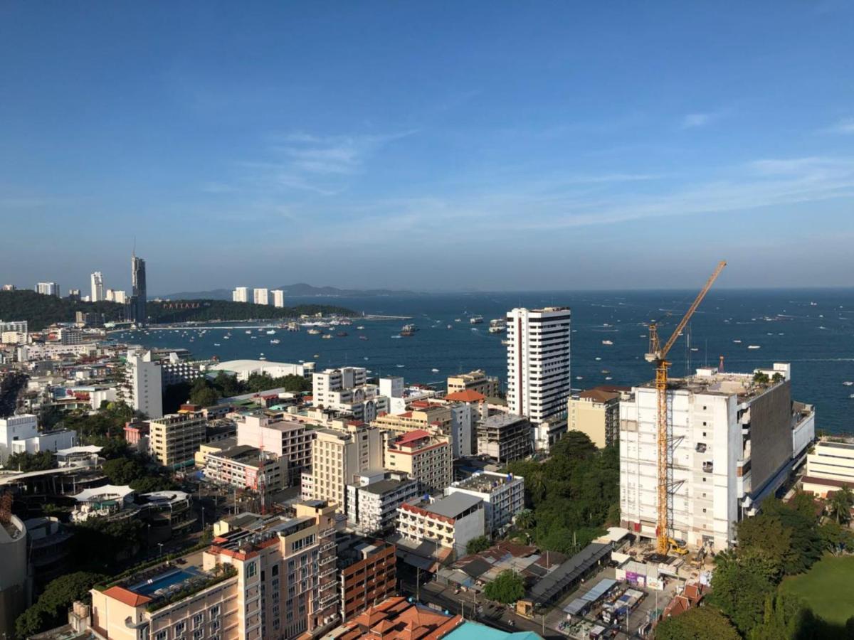 The Base Central Pattaya Seaview Екстер'єр фото