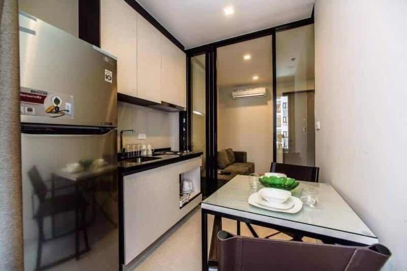 The Base Central Pattaya Seaview Екстер'єр фото