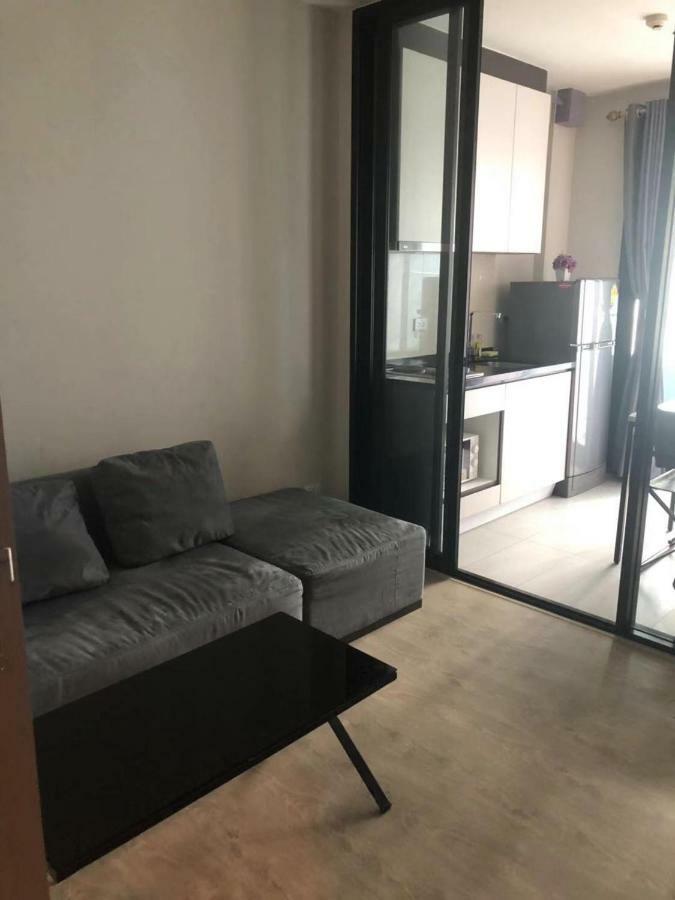 The Base Central Pattaya Seaview Екстер'єр фото